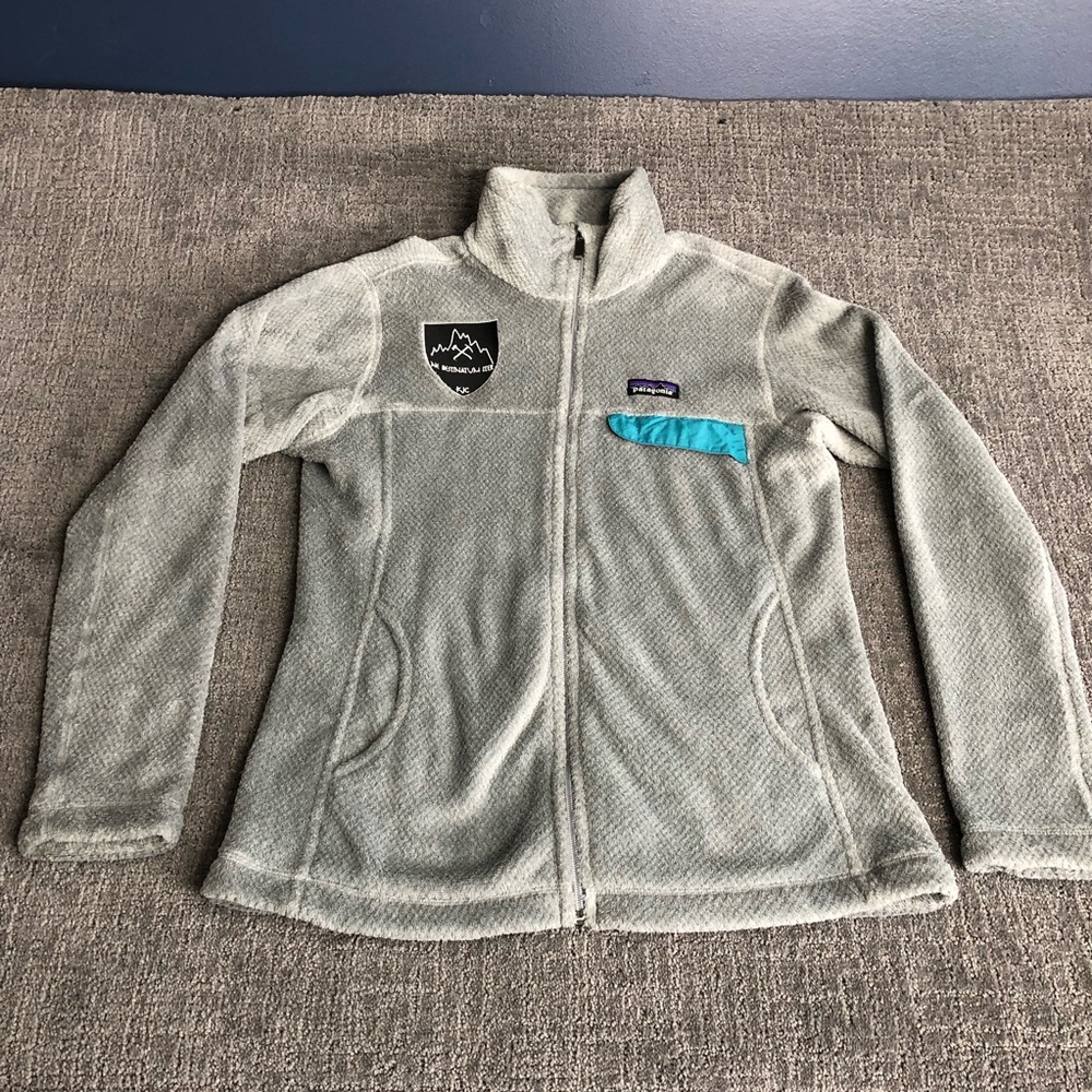 Patagonia Gray Fleece Jacket with Teal Pocket